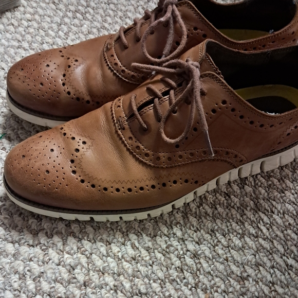 Cole Haan ZERØGRAND Remastered Wingtip Oxford Mens 11M Brown Casual Dress Shoe - Picture 2 of 7